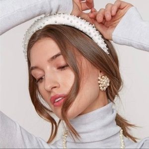 Lele Sadoughi Ivory Velvet & Pearl Padded Headband